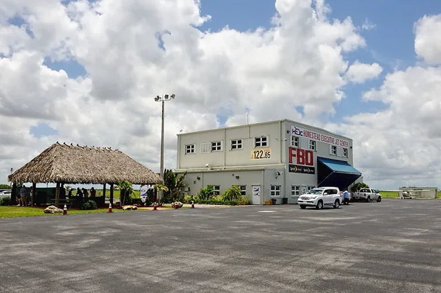 Vista del aeropuerto Miami Homestead General Aviation Airport